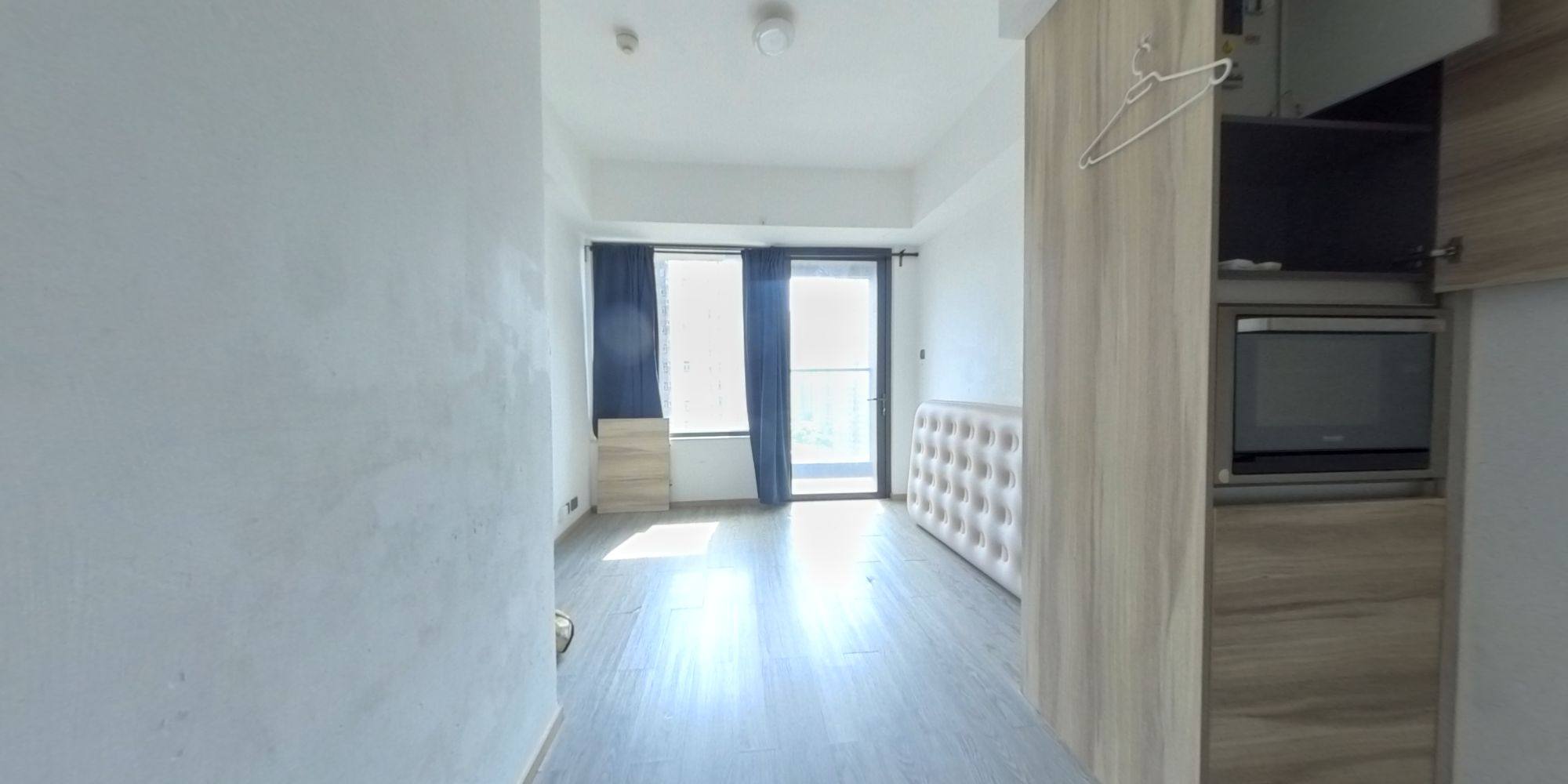 荟朗 1座, VR