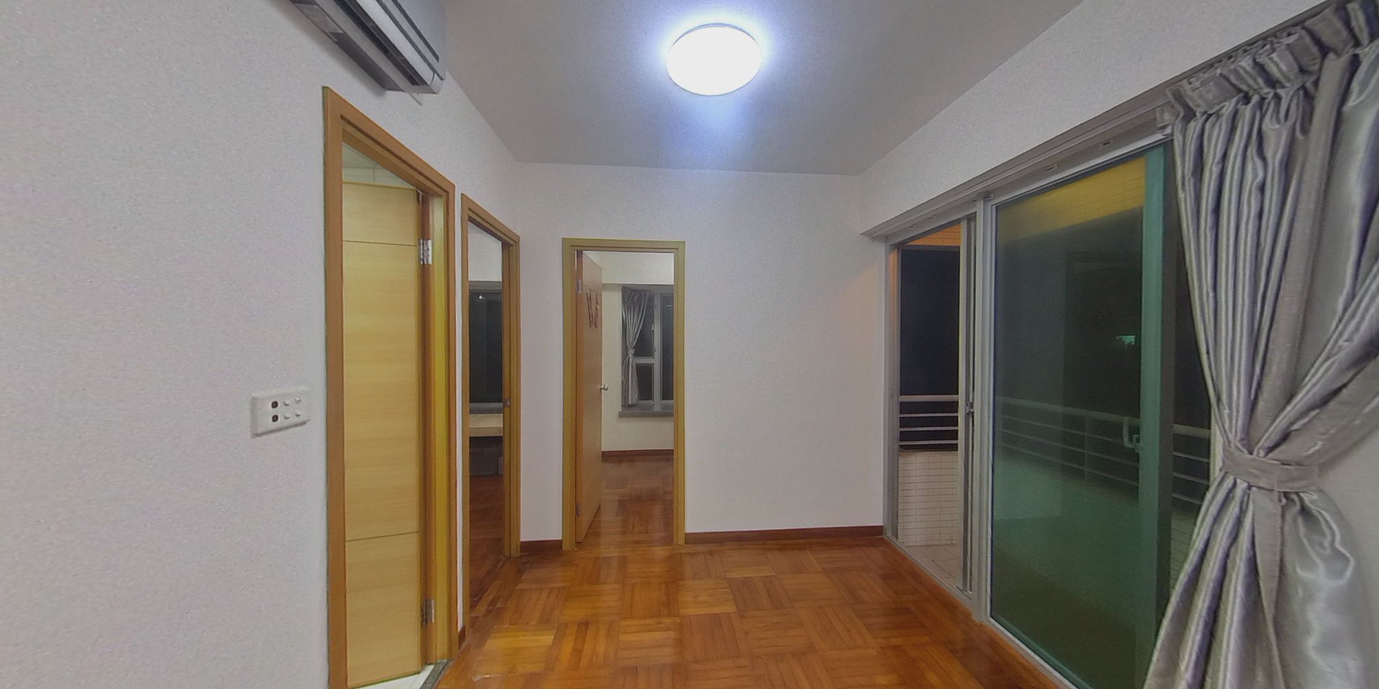 港湾豪庭 2期 8座, VR
