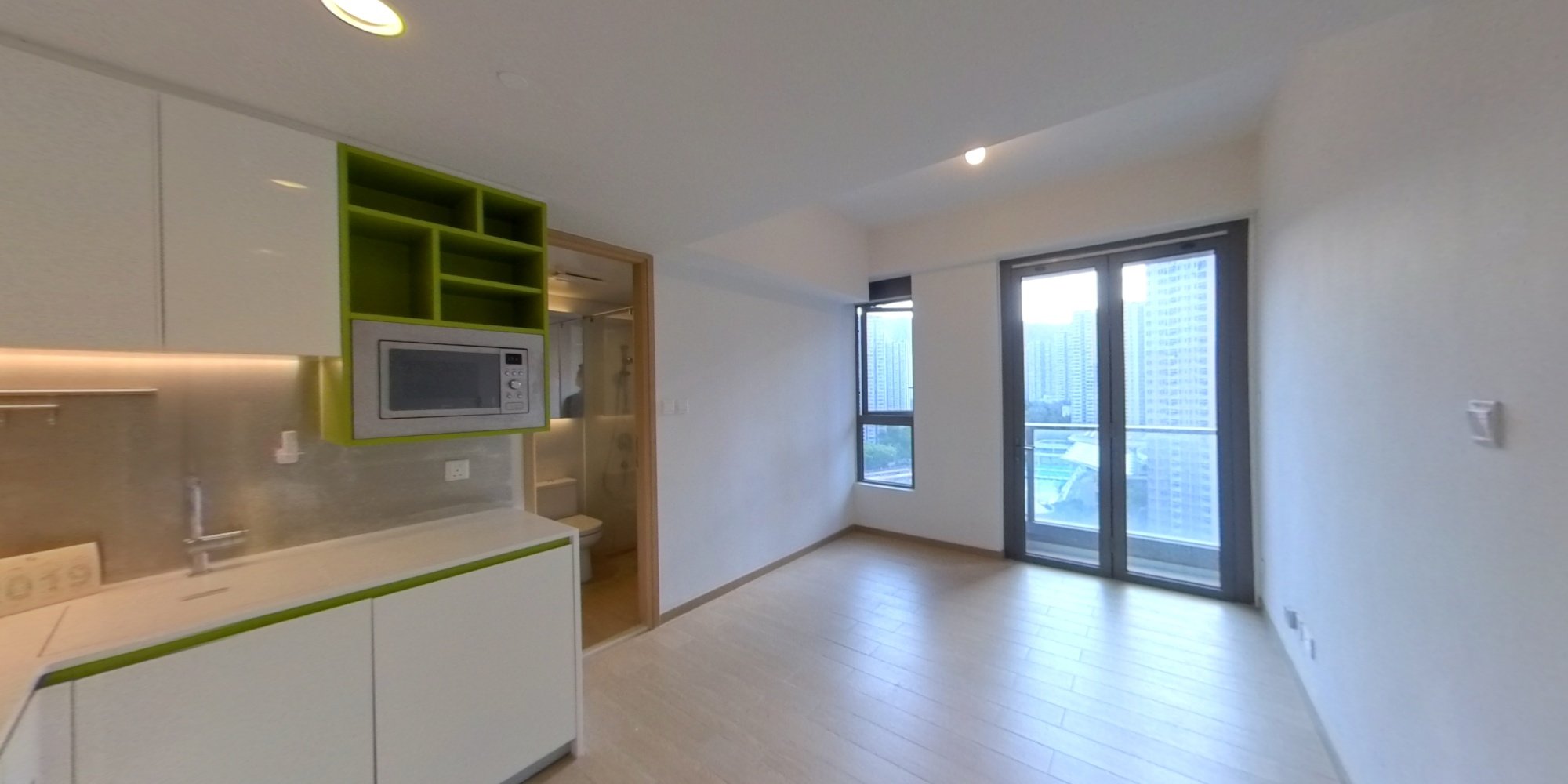 豐連 2座, VR