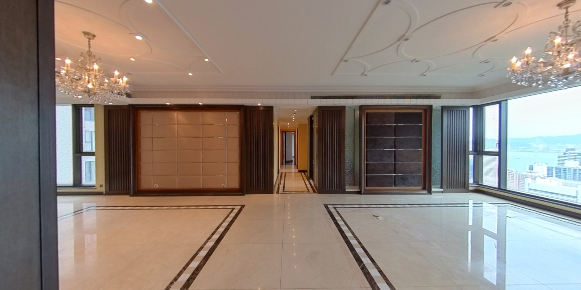 宝珊道1号 1座, VR
