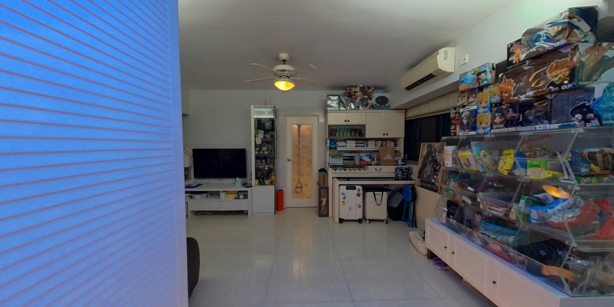 牵晴间 11座, VR