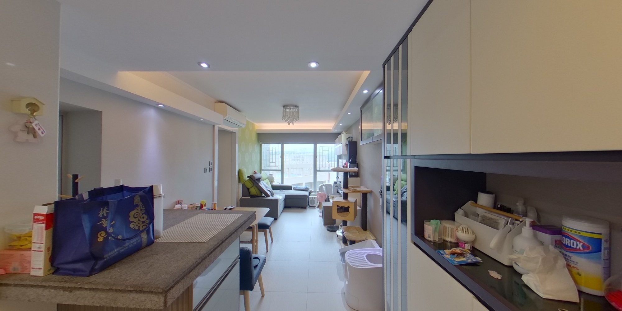 曉峰灣畔 4座, VR