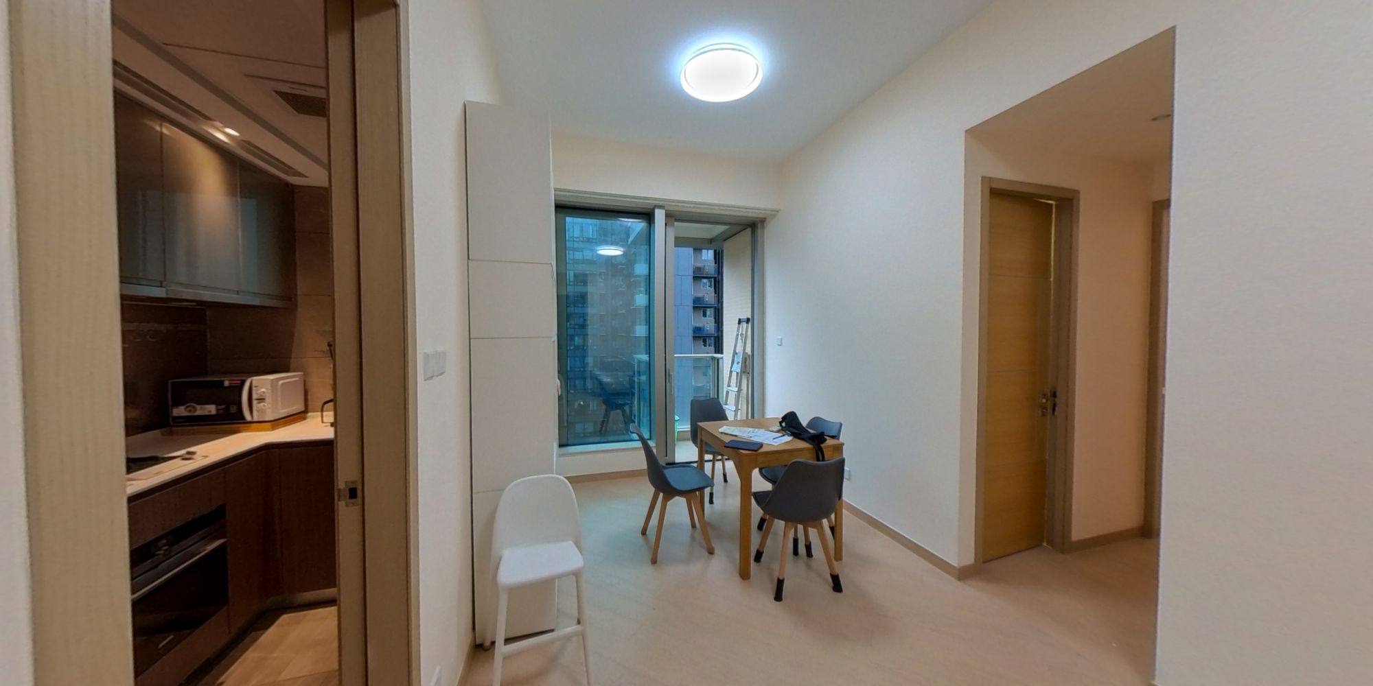 MAYFAIR BY THE SEA 8, VR