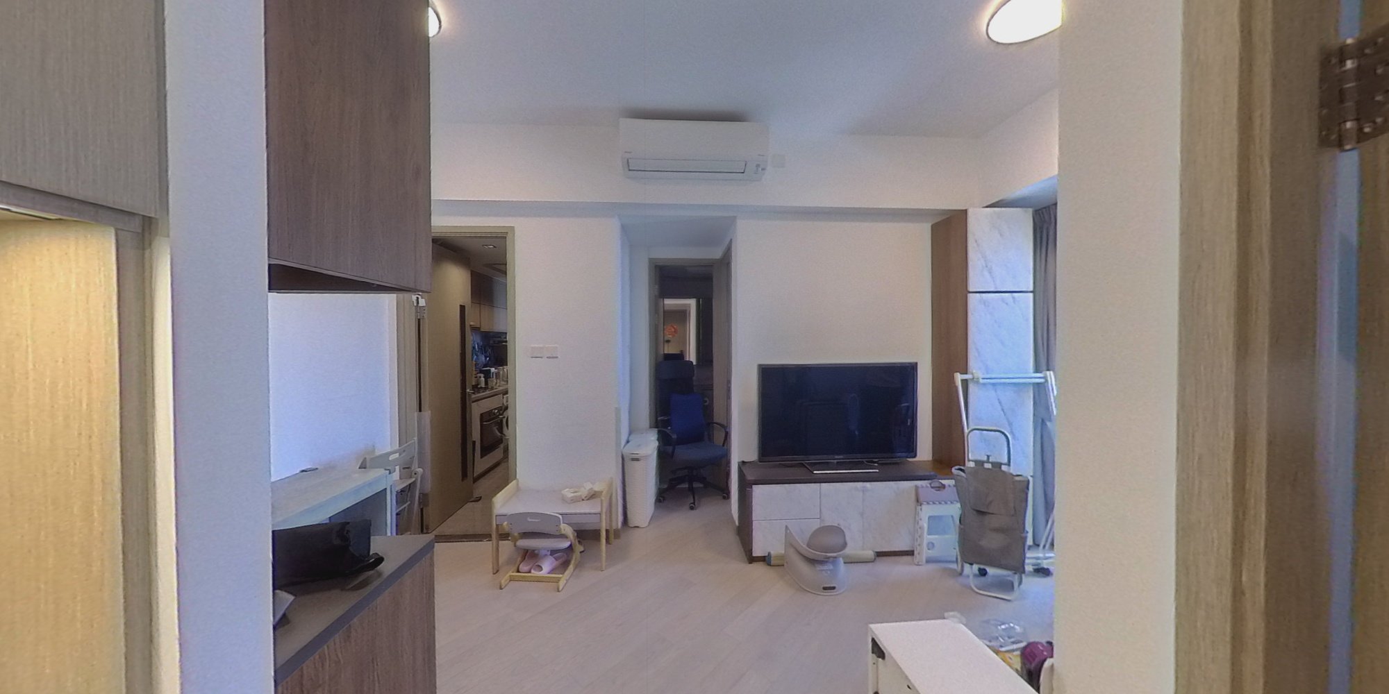 Upper Riverbank・Tower 1, VR