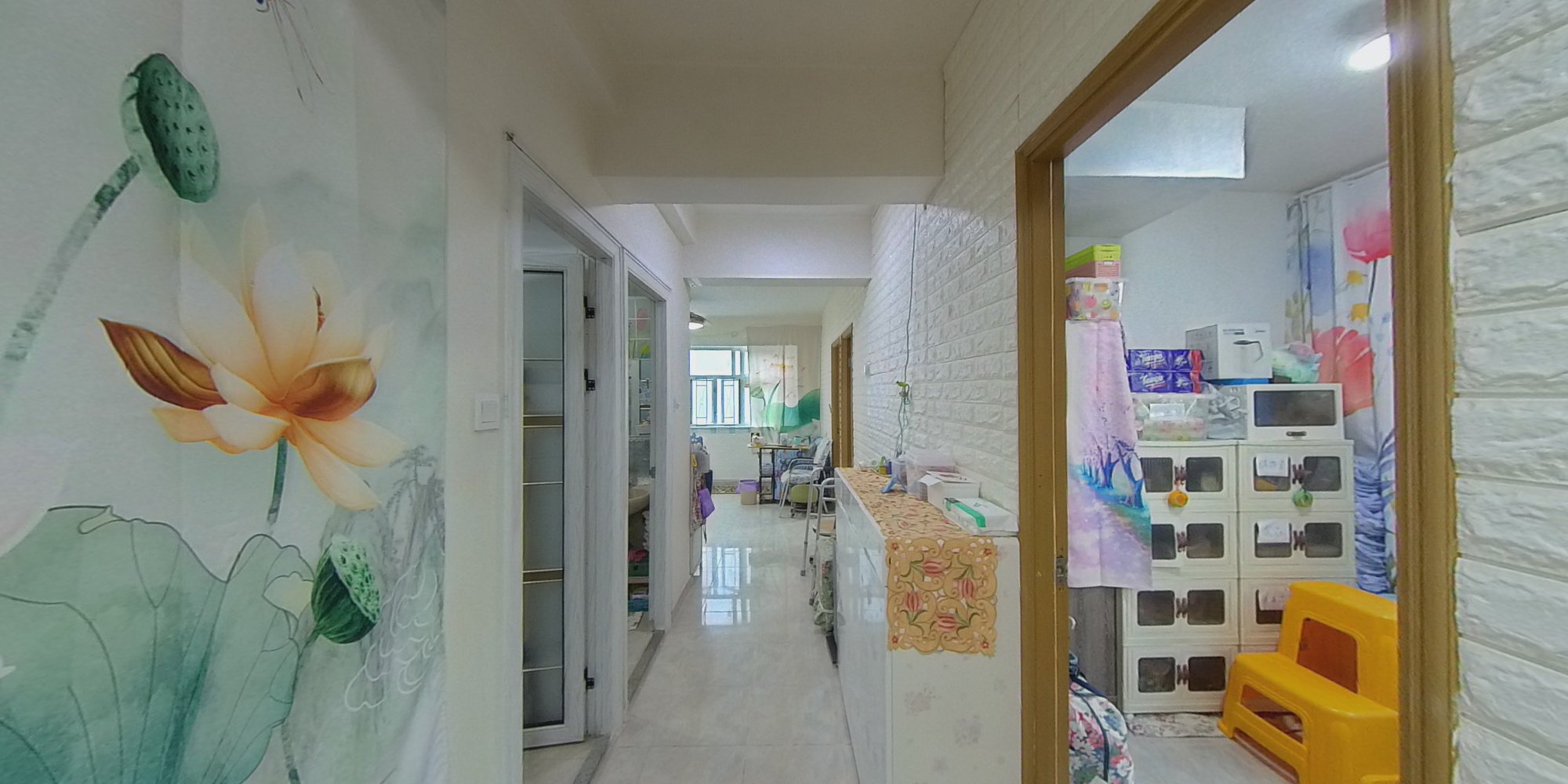 中英樓, VR