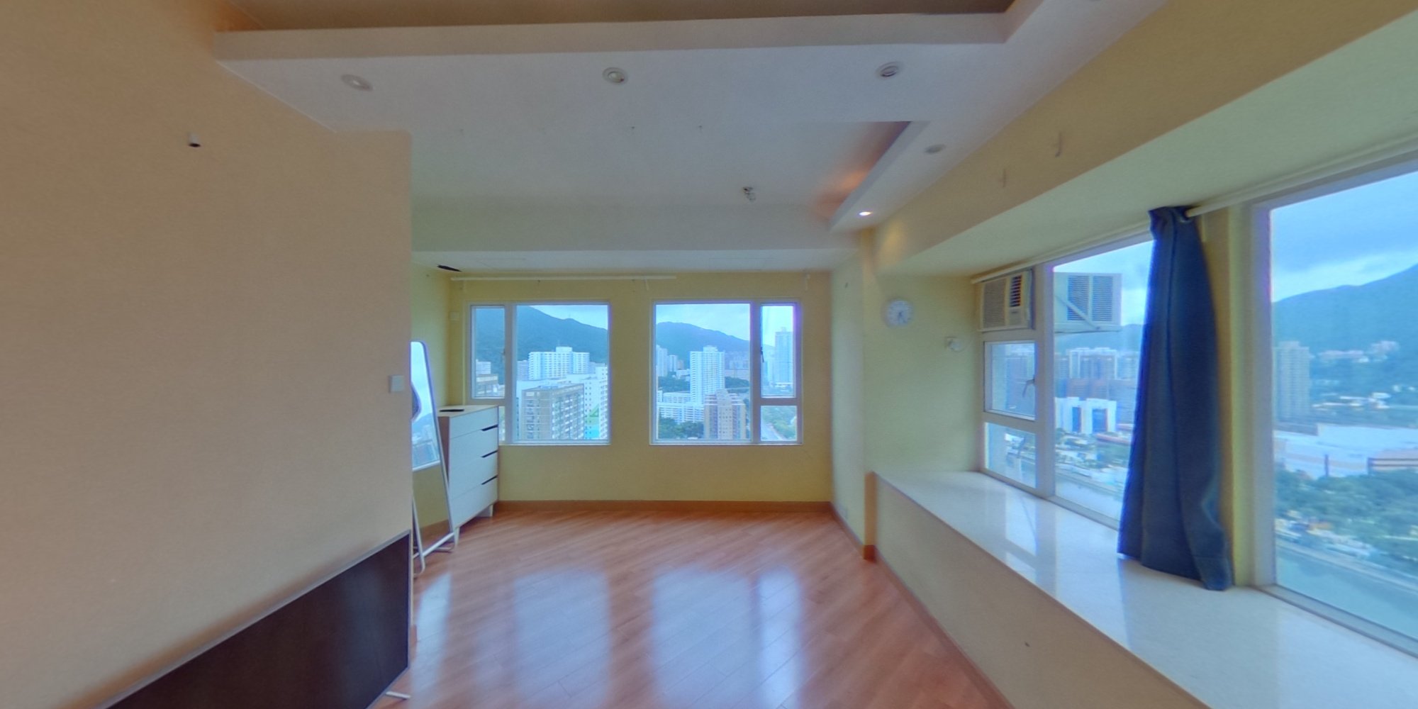 河畔花园 A座, VR