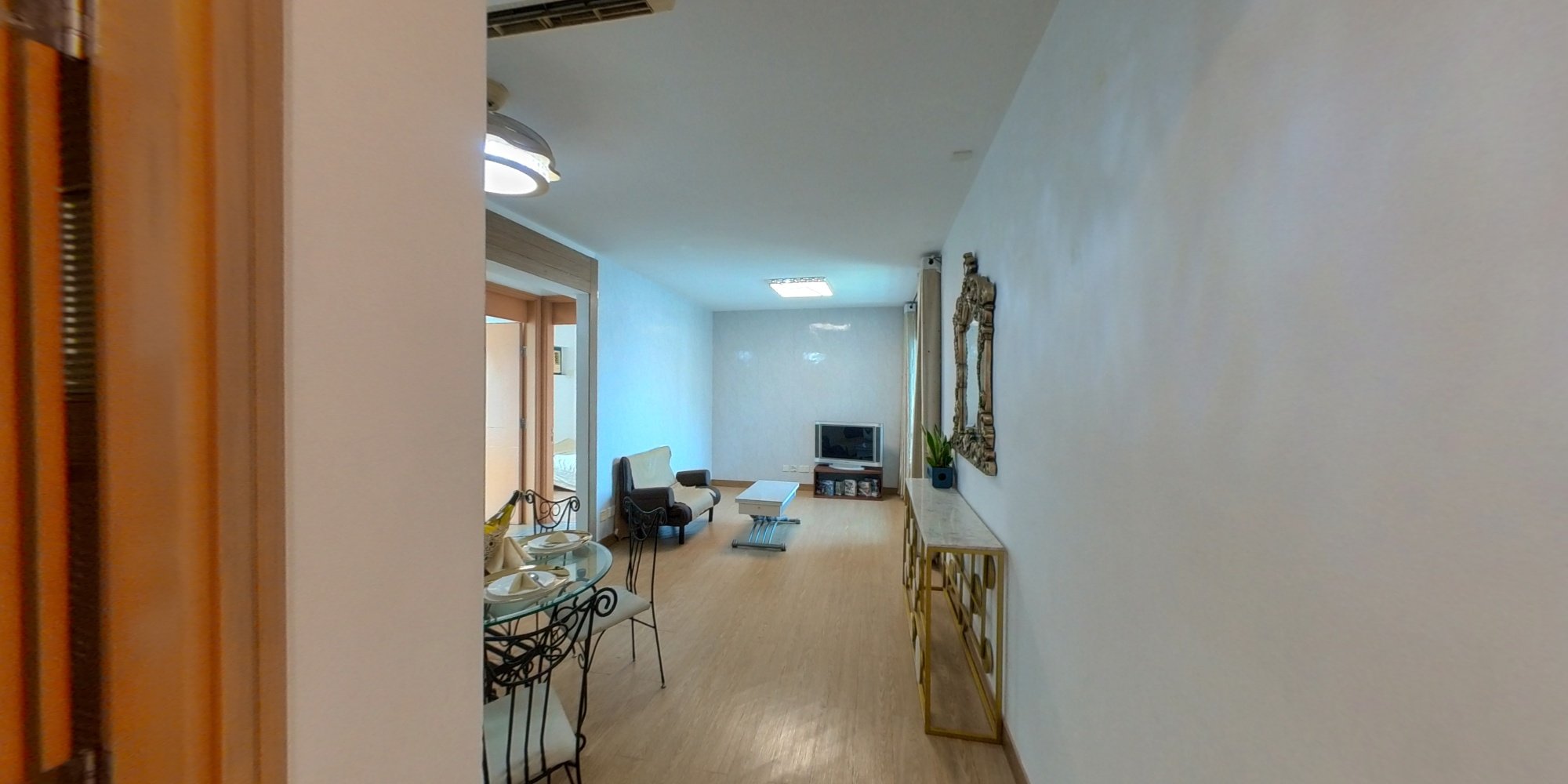 浪澄湾 6座, VR