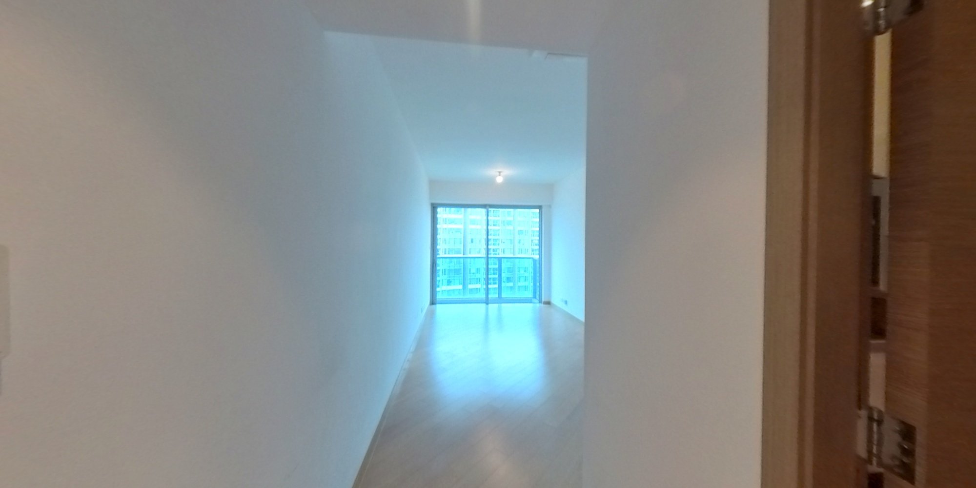峻峦 1A期 10A座, VR