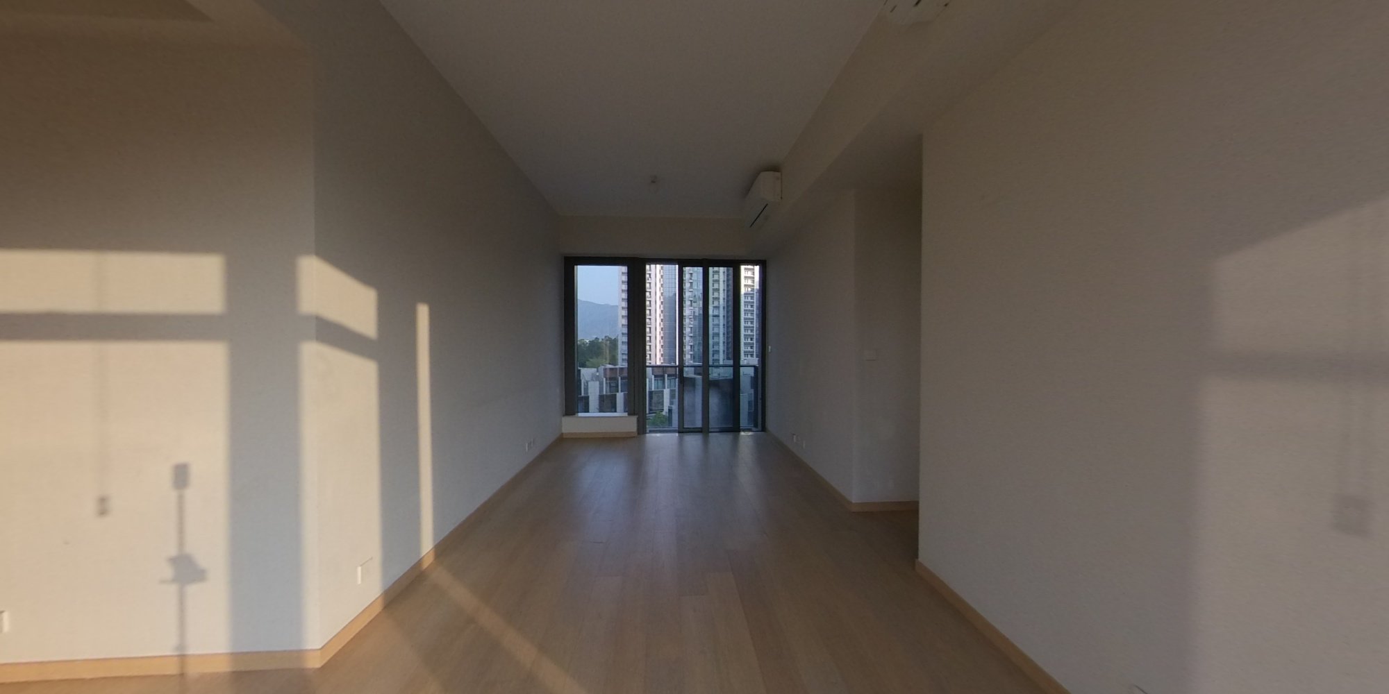 山水盈, VR