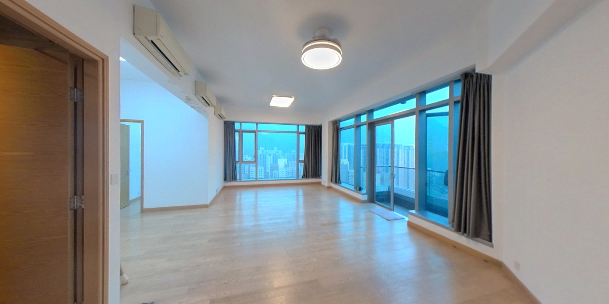 现崇山 6A座, VR