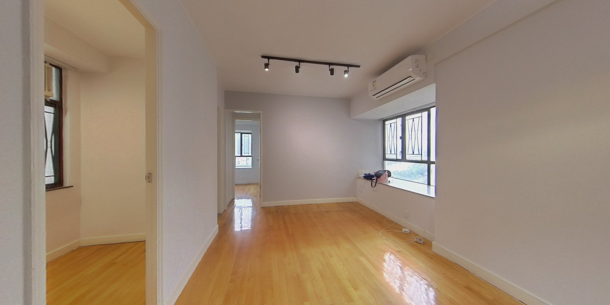 富豪花园 文禧阁 (M座), VR