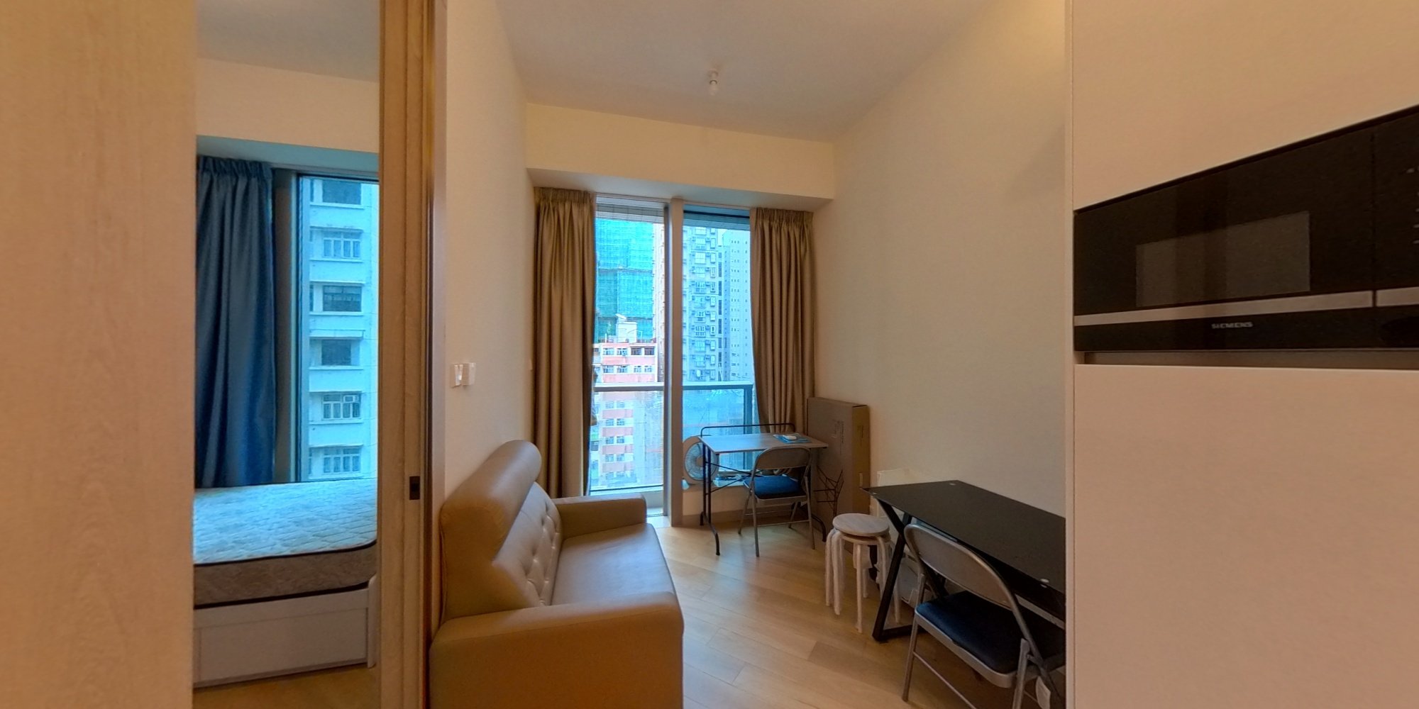 ONE SOHO, VR