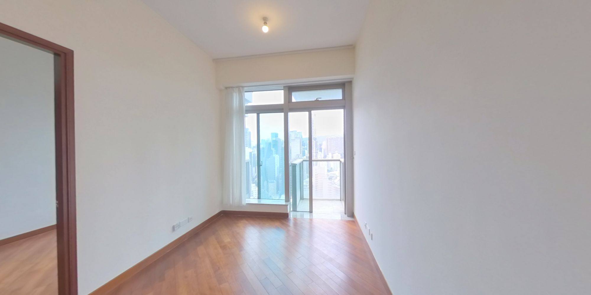 The Avenue Phase 2 Tower 3 33/F Flat E, VR