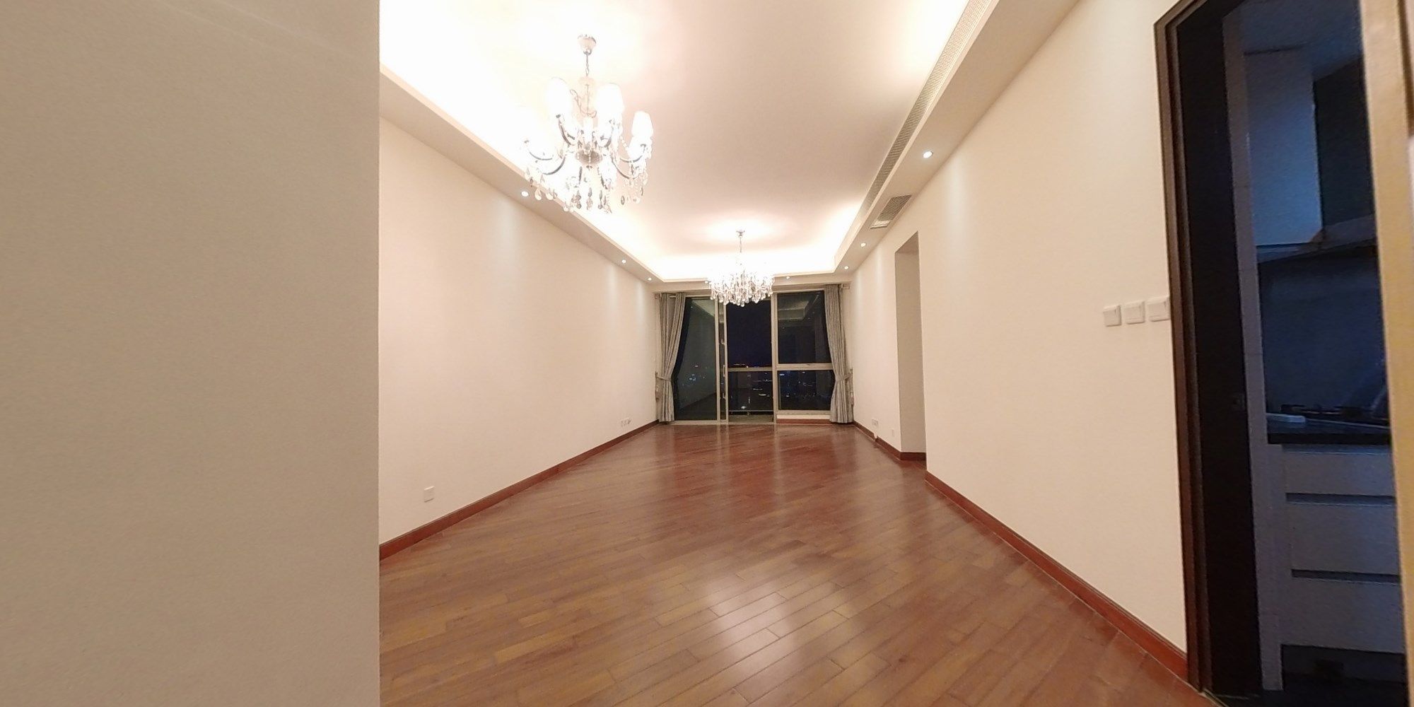 帝峰.皇殿 3座, VR