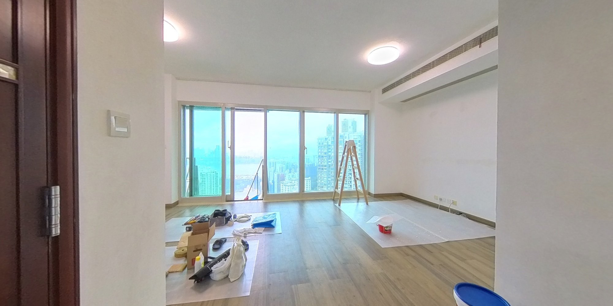 名門 1座 3房 50樓 B室, VR