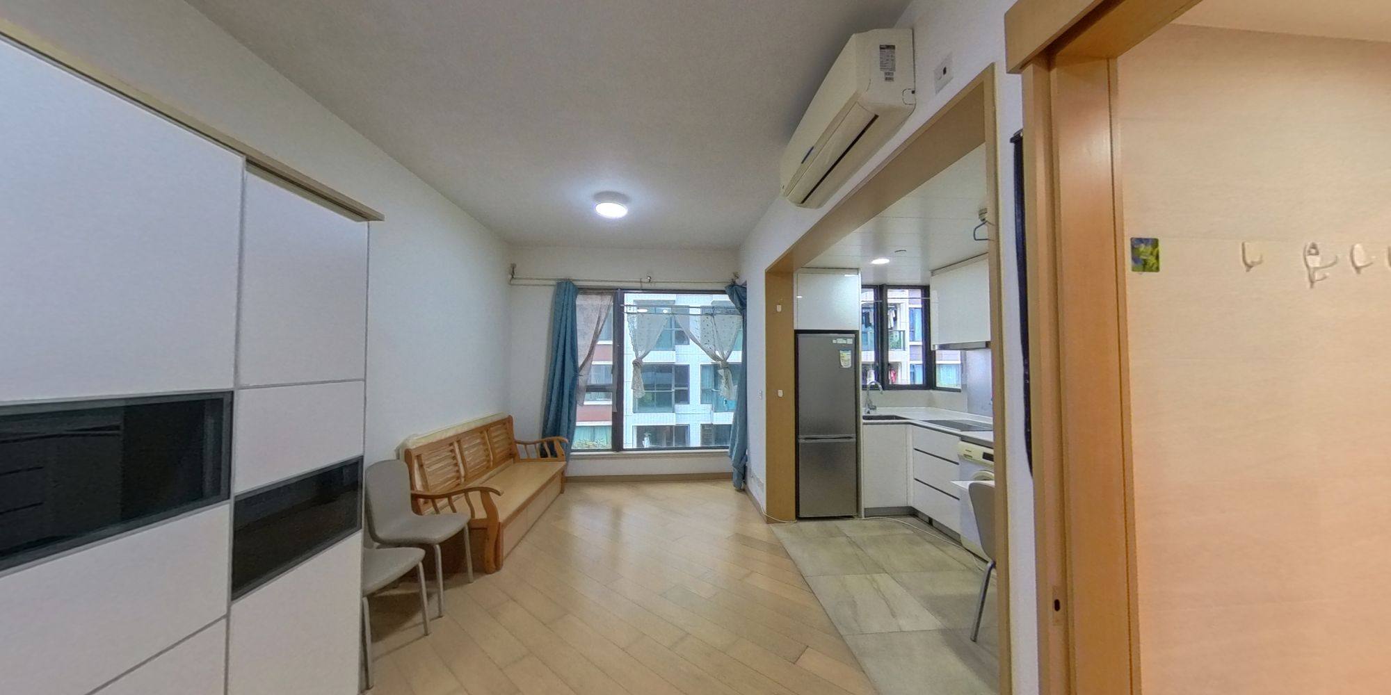 煥然壹居 L1座, VR
