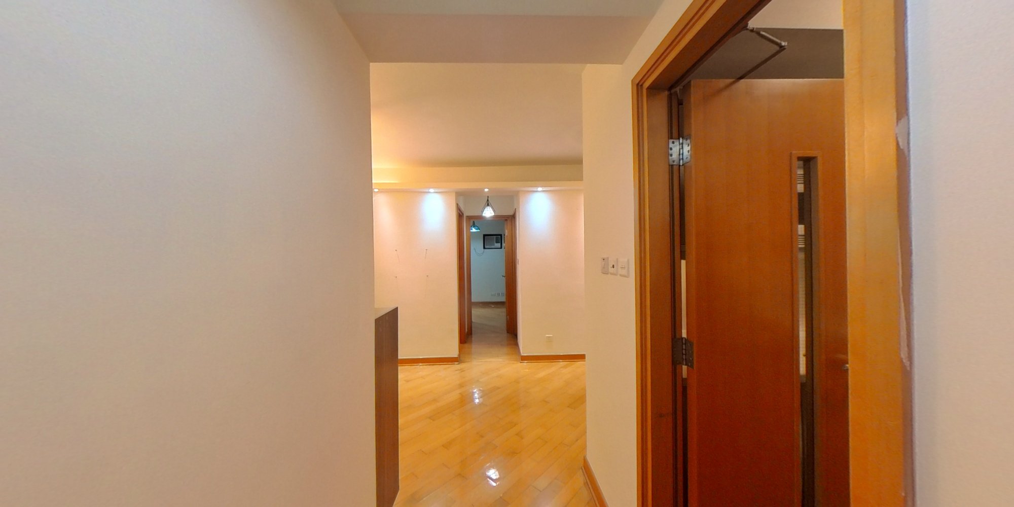 聚康山庄, VR
