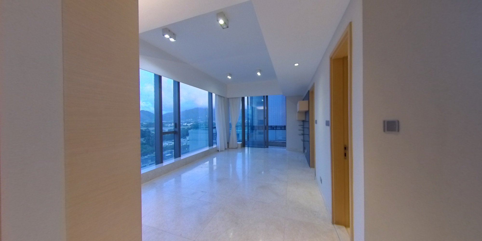 尔峦 菲利提诺大道 7座, VR