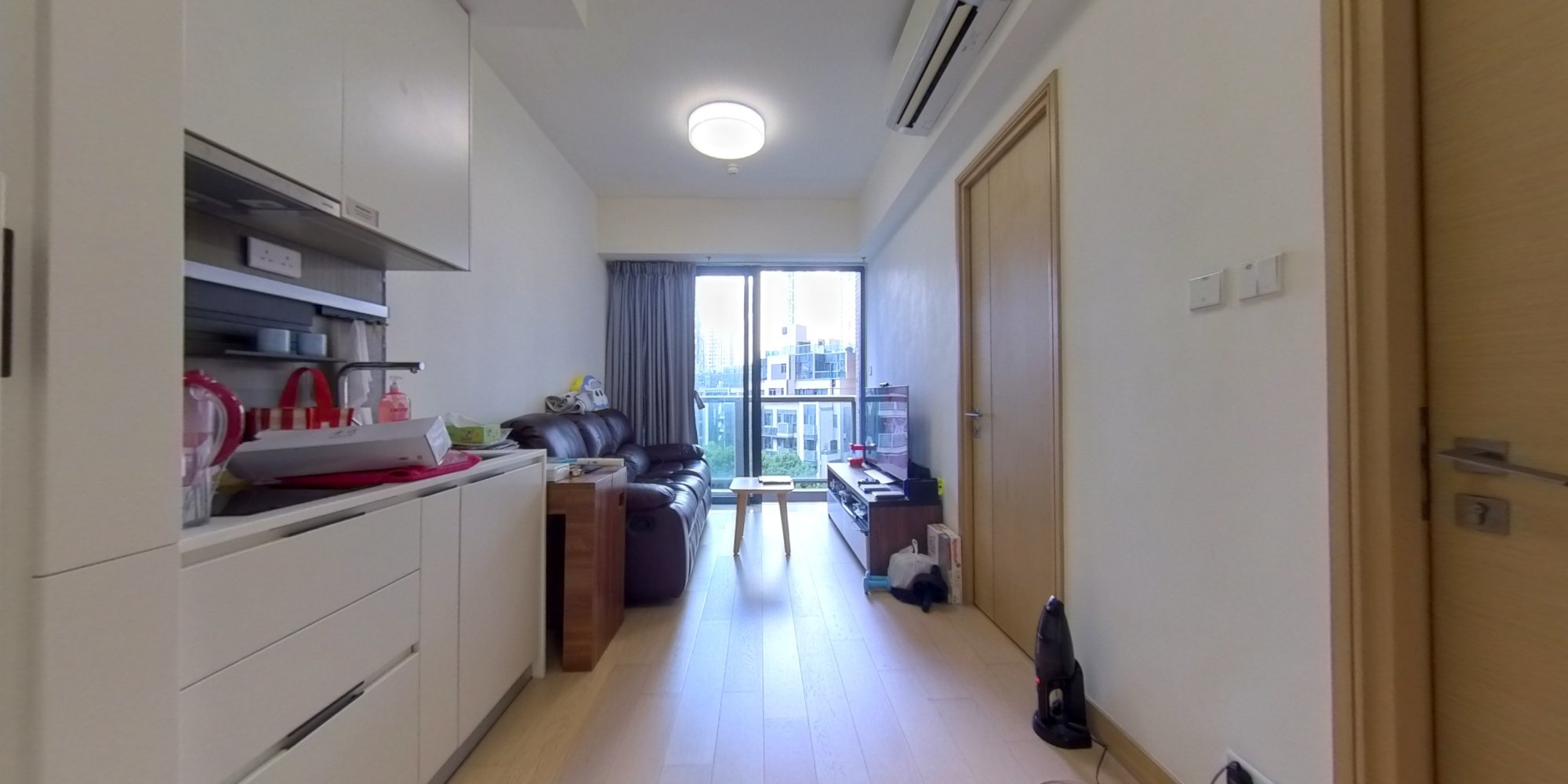 K. City・Tower 9, VR