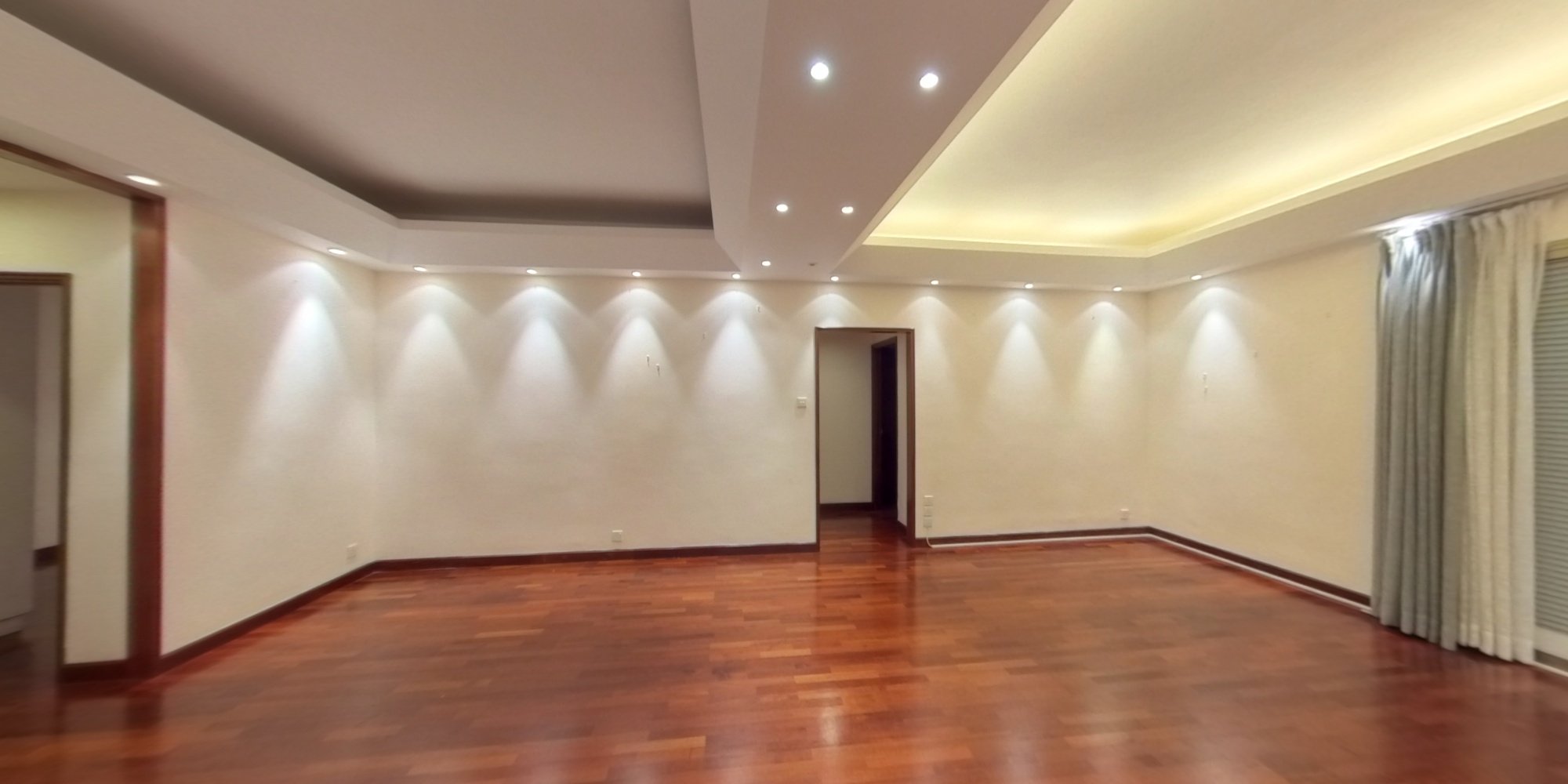 翠峦阁, VR